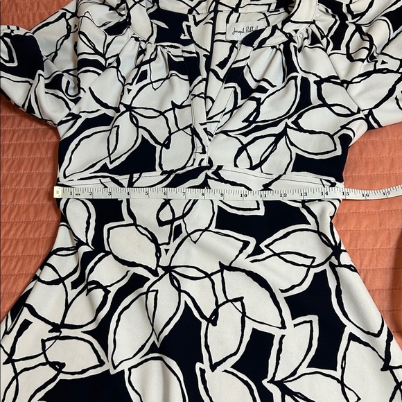 Joseph Ribkoff Dark Midnight Navy and White Leaf Print Midi Dress size 4 - Picture 11 of 15